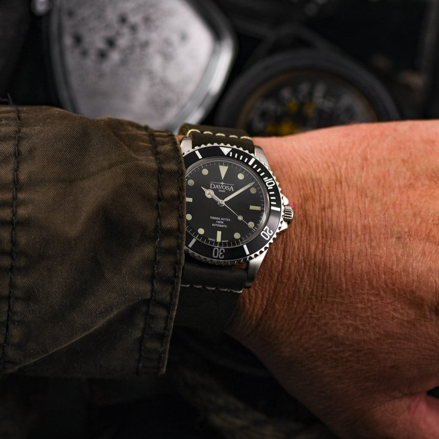 ヴィヴィ Ternos Sixties – DAVOSA Swiss