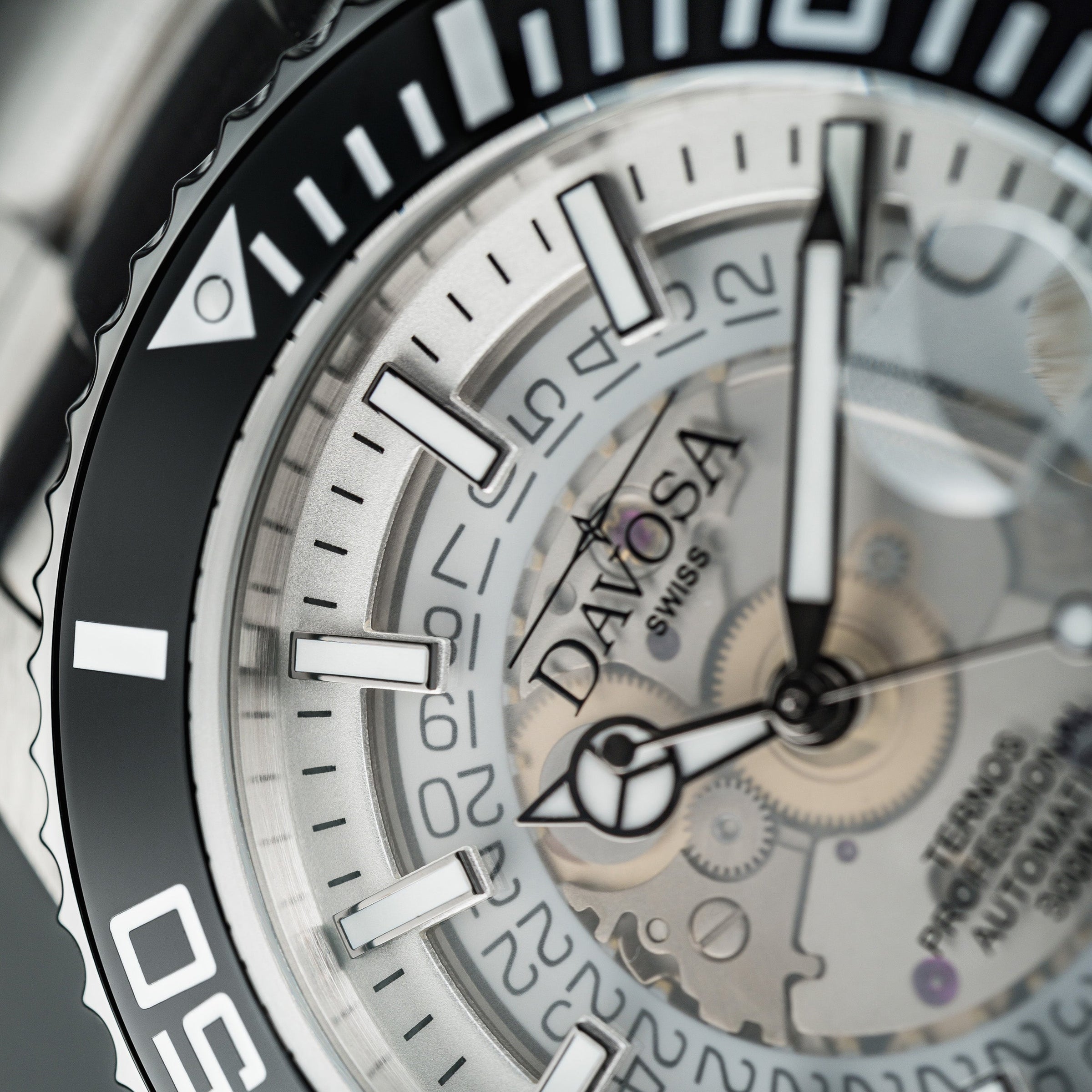 Ternos Professional Nebulous – DAVOSA Swiss