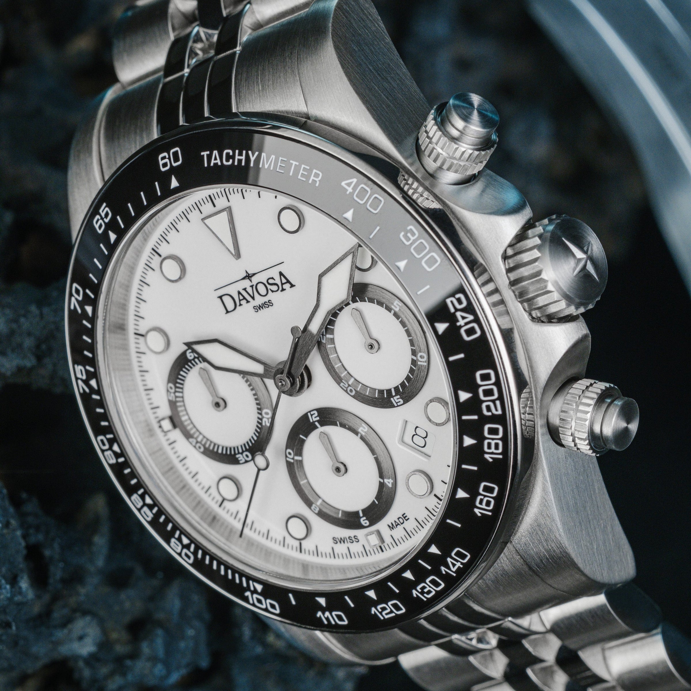 みー Ternos Professional Chronograph – DAVOSA Swiss