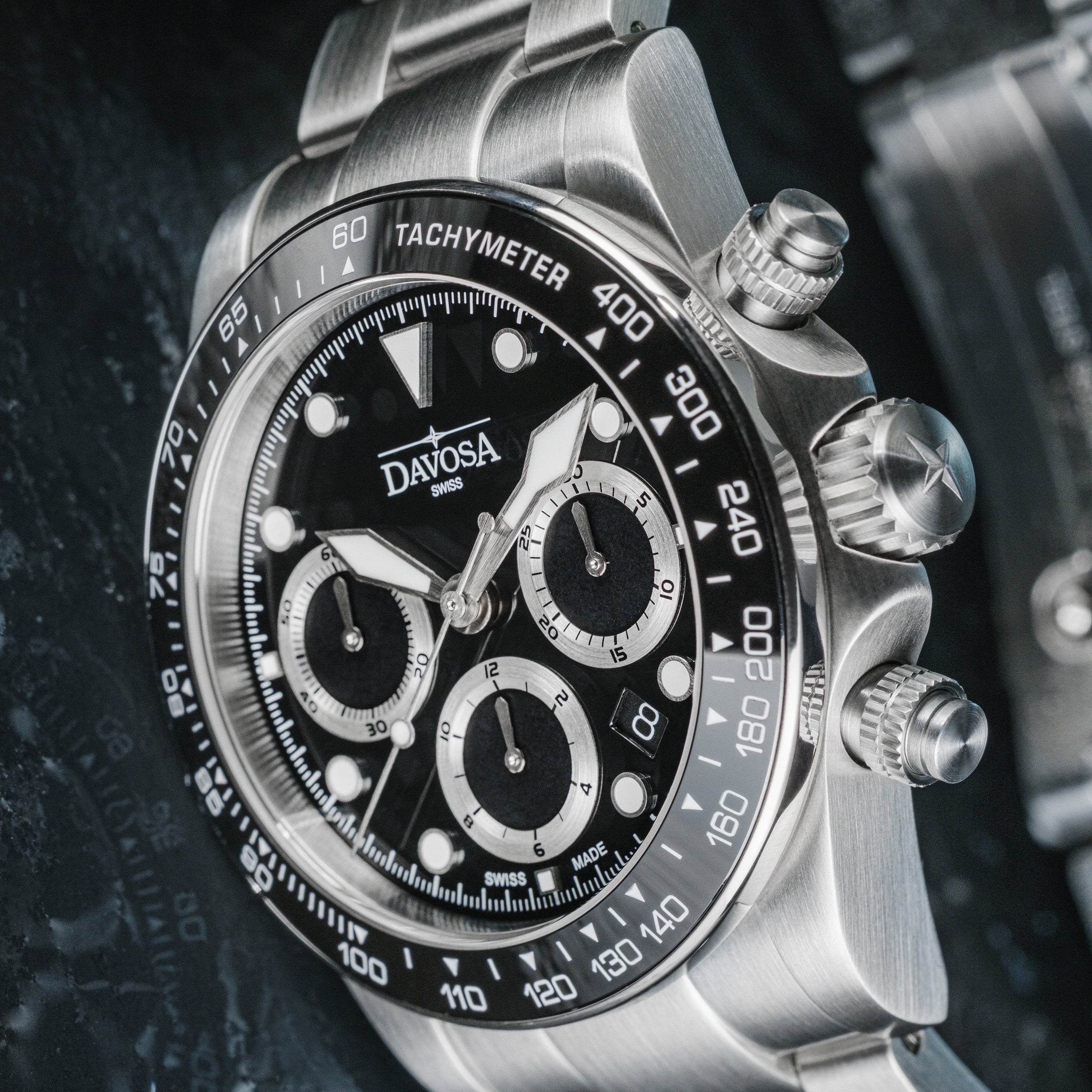 Ternos Professional Chronograph – DAVOSA Swiss