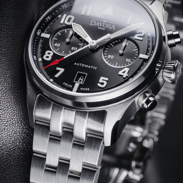 Newton Pilot Chronograph LE