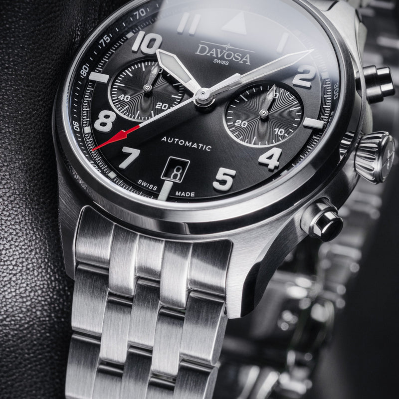 Newton Pilot Chronograph LE