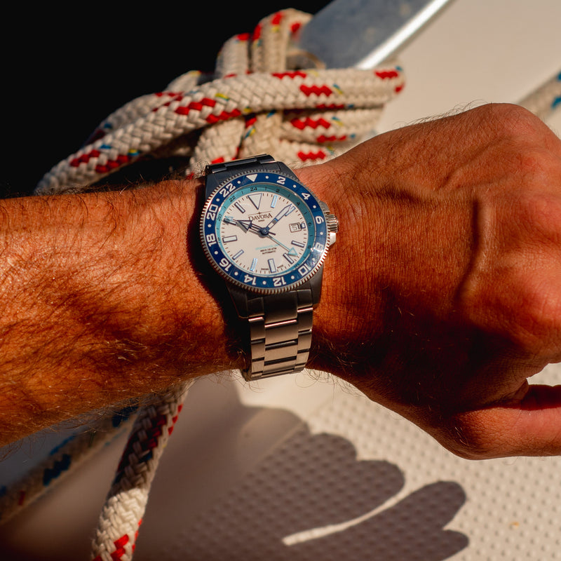 Argonautic World Traveller